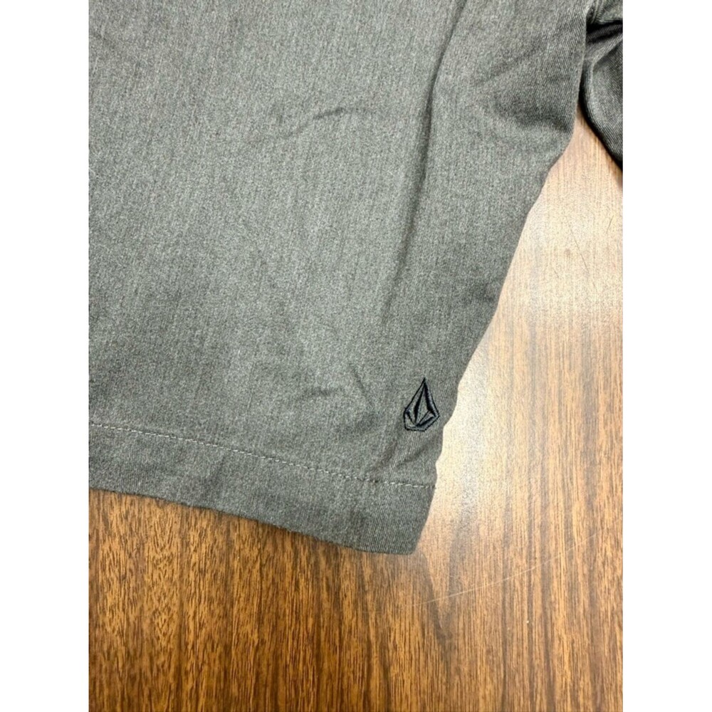 Volcom Men's Dark Gray Flat Front Chino Shorts Size 36 - Picture 10 of 11